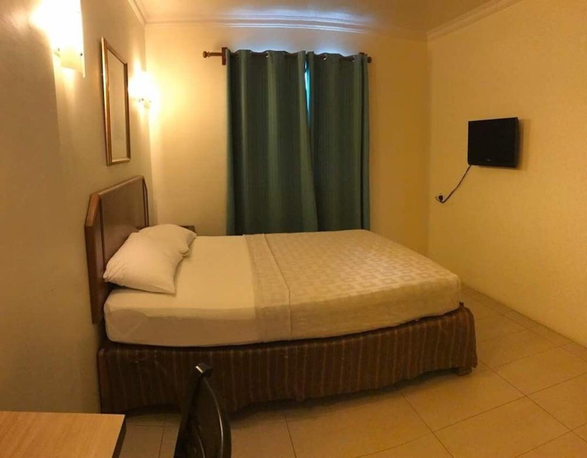 Bedroom 2, TRAVELLERS LODGE, Malacca City