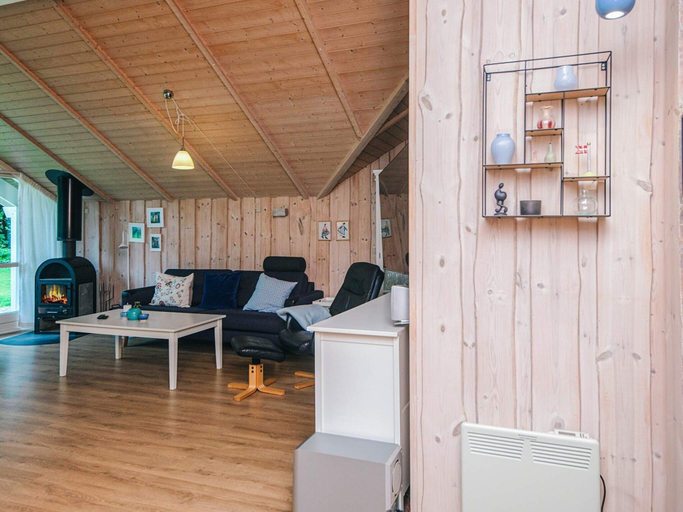 Others 4, 4 Star Holiday Home in Oksbol, Varde