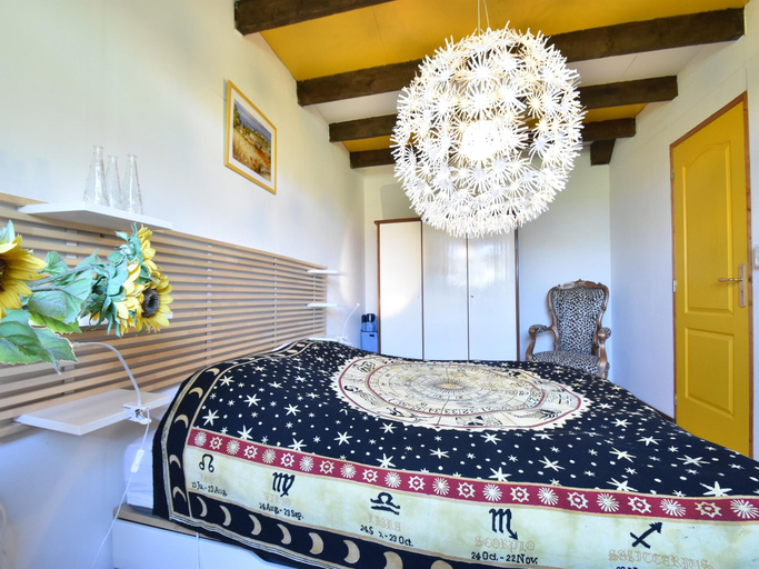 Bedroom 2, Holiday Home in Decize near Beach, Nièvre