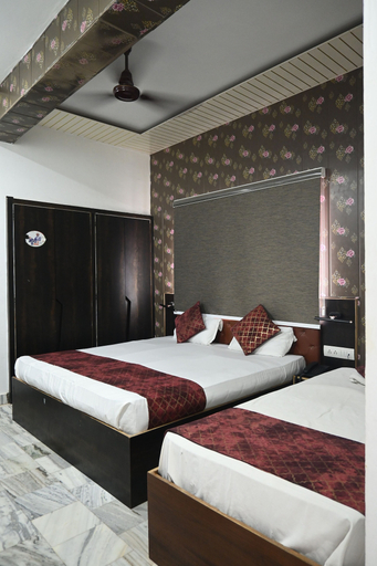 Bedroom 3, Hotel Barahdari, Varanasi