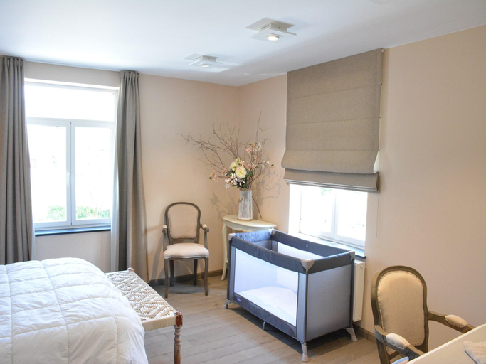Bedroom 2, Holiday Home in Gedinne by the River, Namur