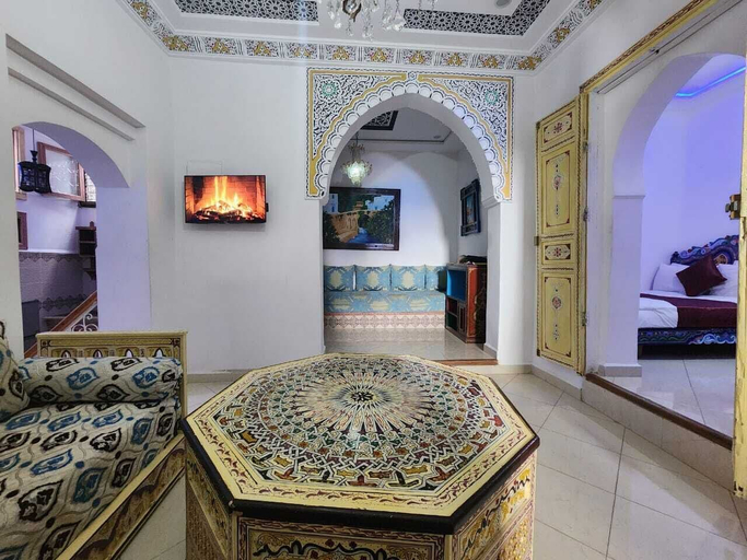 Others 5, blue city, Chefchaouen
