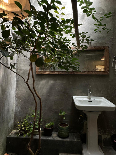 Bathroom, Tre House Dalat, Đà Lạt