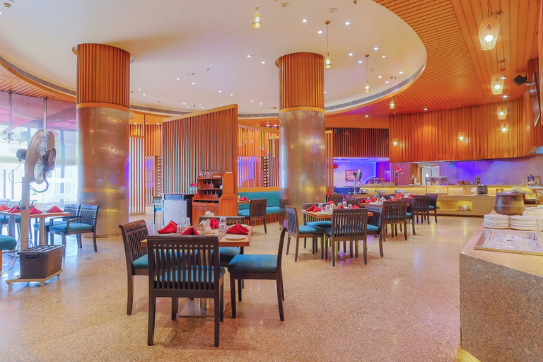 Food & Drinks 5, The Conway, Meerut