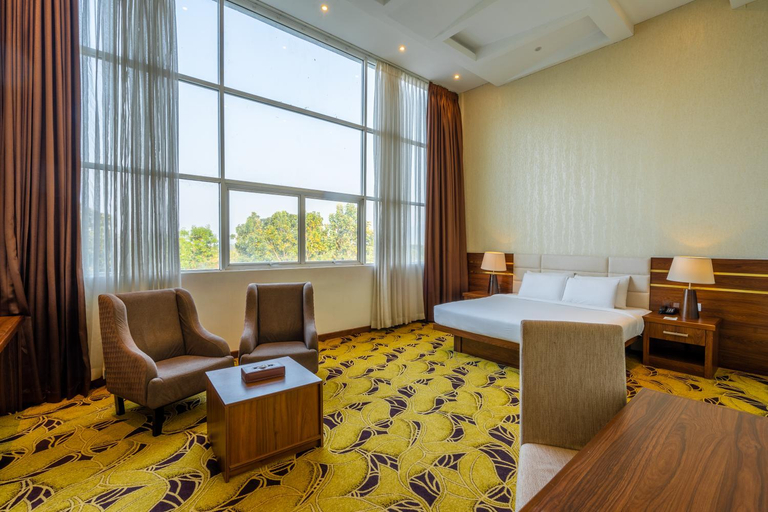 Bedroom 3, The Epitome Hotel, Mallawapitiya