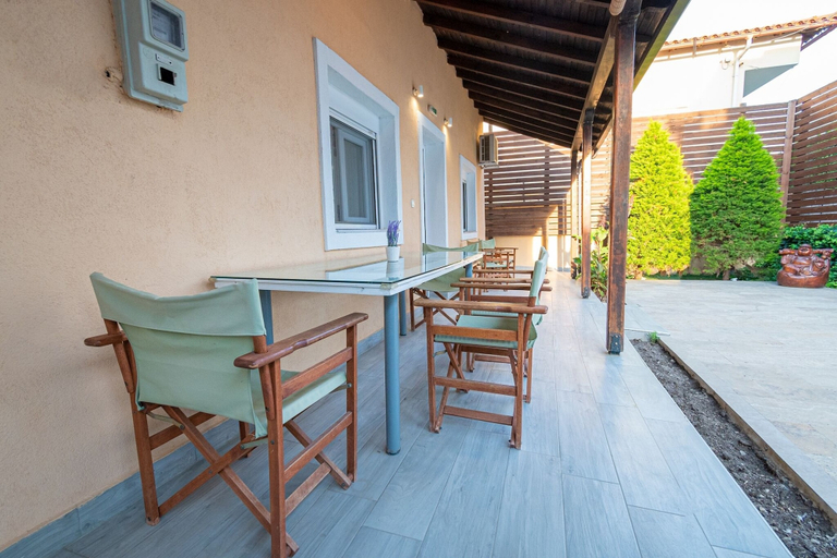 Others 5, Alley House by Rentalspro, Central Macedonia