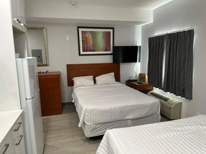 Bedroom 3, Ramshorn Motel, North Okanagan