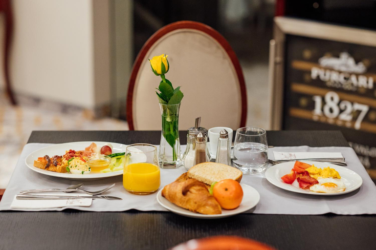 Food & Drinks 5, L`Art Hotel Carei, Carei