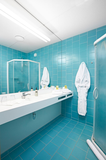 Bathroom 3, Hotel Edda Akureyri, Akureyri