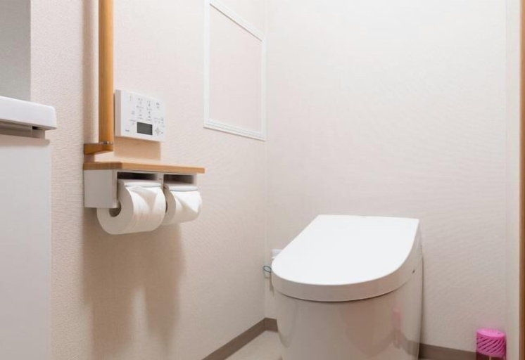 Bathroom 3, toho residence, Osaka