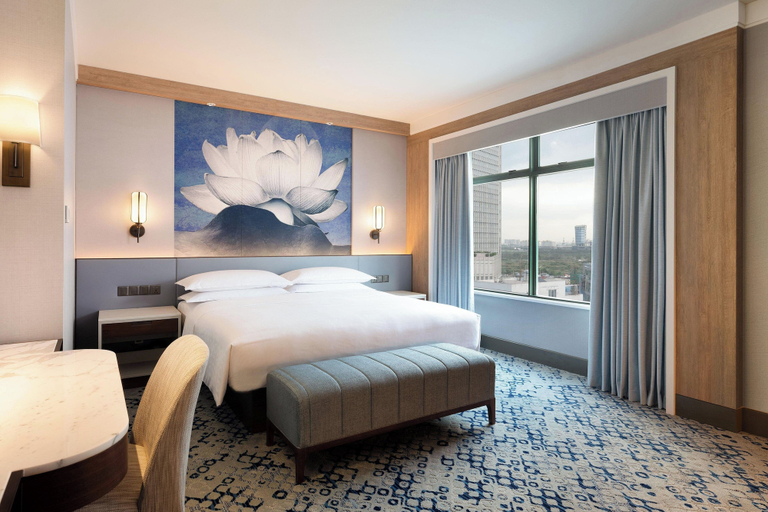 Bedroom 3, Sheraton Saigon Grand Opera Hotel, Ho Chi Minh City