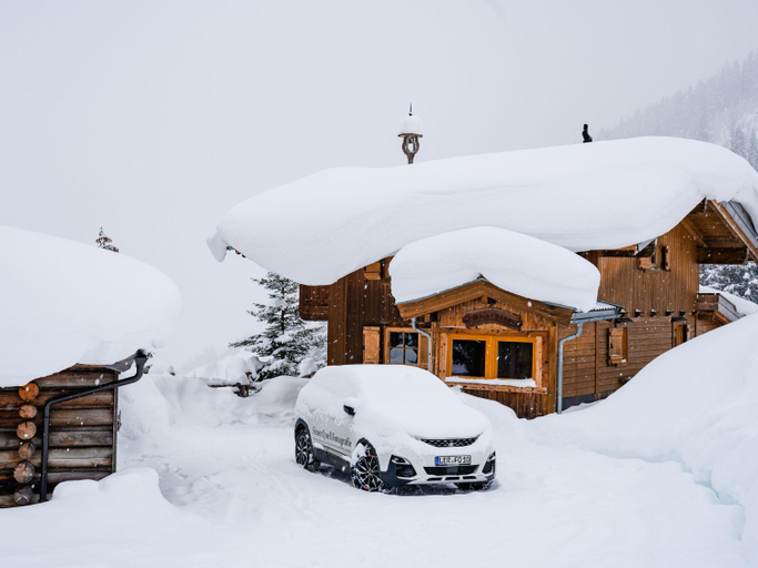 Others 4, Chalet in Hollersbach near Kitzbuhel Ski Lift, Zell am See
