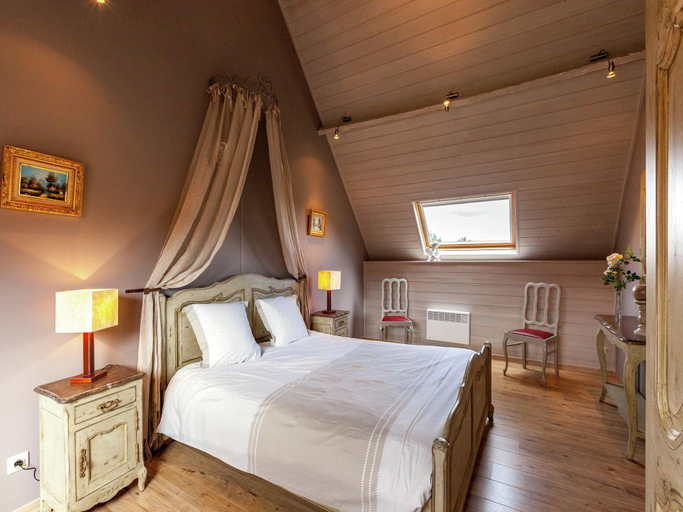 Bedroom 2, Cozy Cottage for 8 Guests, Hainaut