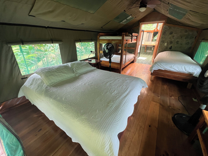 Bedroom 3, Rafiki Safari Lodge, Pérez Zeledón