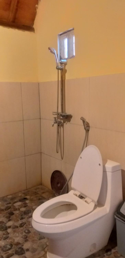 Bathroom 5, Awang Bungalows And Restaurants, Lombok