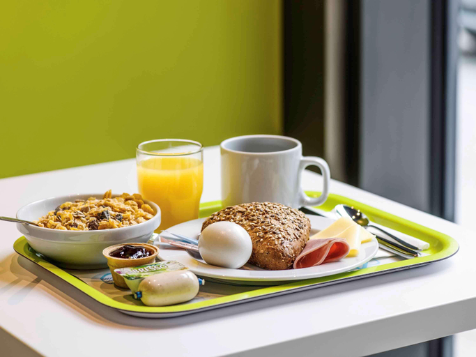 Public Area 3, ibis budget Laval, Mayenne