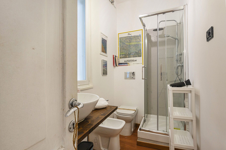 Room 3, Casa Vittoria by Wonderful Italy, Genova