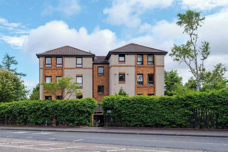 Exterior & Views 2, Spacious 2BR - Parking Near Edinburgh City Centre, Edinburgh