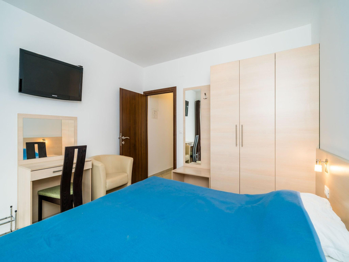 Bedroom 3, Villa Samba - Studio Apartment with Balcony and Sea View, Župa Dubrovačka