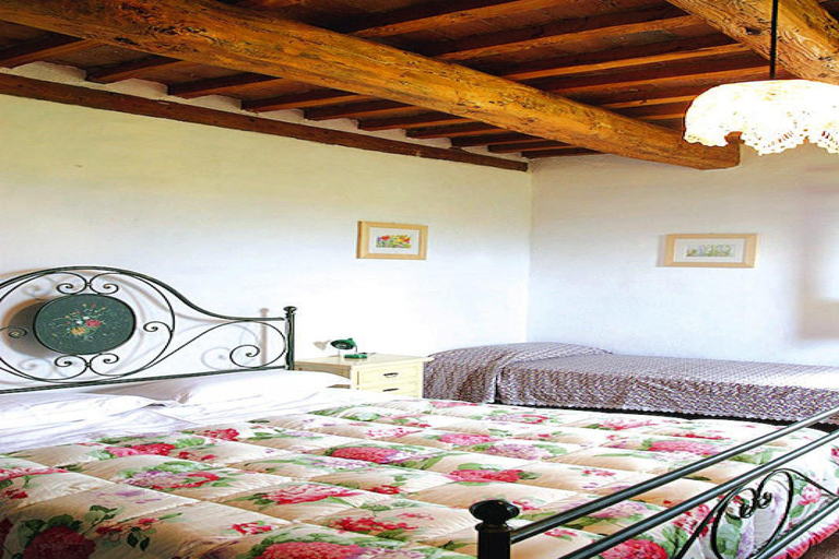 Others 2, Country House in Monterado with Pool, Ancona