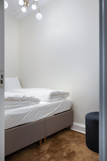 Bedroom 3, Royal Neighbors - 4 bedrooms - 2 bathrooms, Copenhagen
