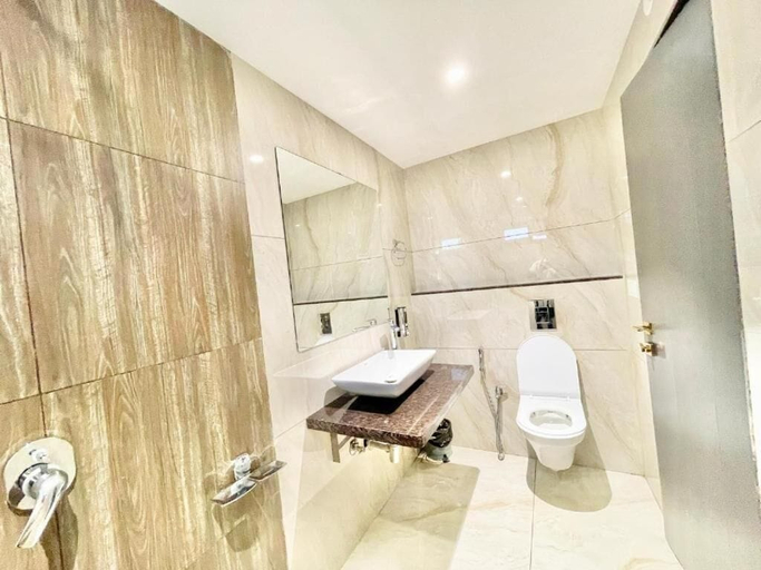 Bathroom 3, Hotel Mangal Shree, Ujjain