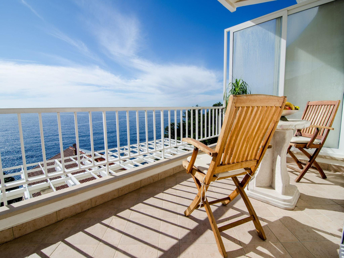 Others 5, Apartment Paco - Three-Bedroom Apartment with Balcony and Sea View, Dubrovnik