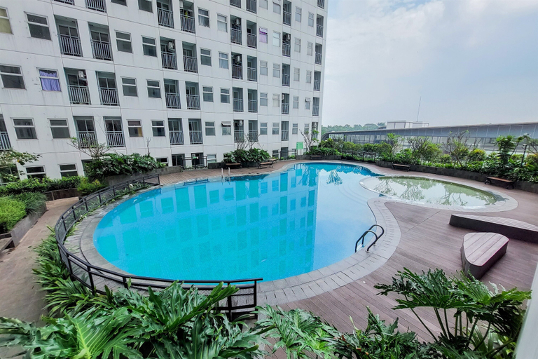 Sport & Beauty, Simply Look Studio At Serpong Garden Apartment, Tangerang