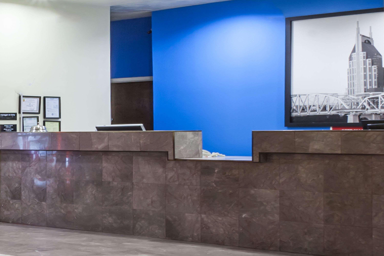 Public Area 2, Super 8 by Wyndham Columbia, Maury