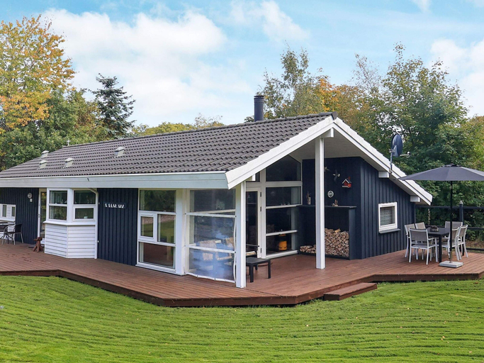 Primary image 1, 6 Person Holiday Home in Farso, Vesthimmerland