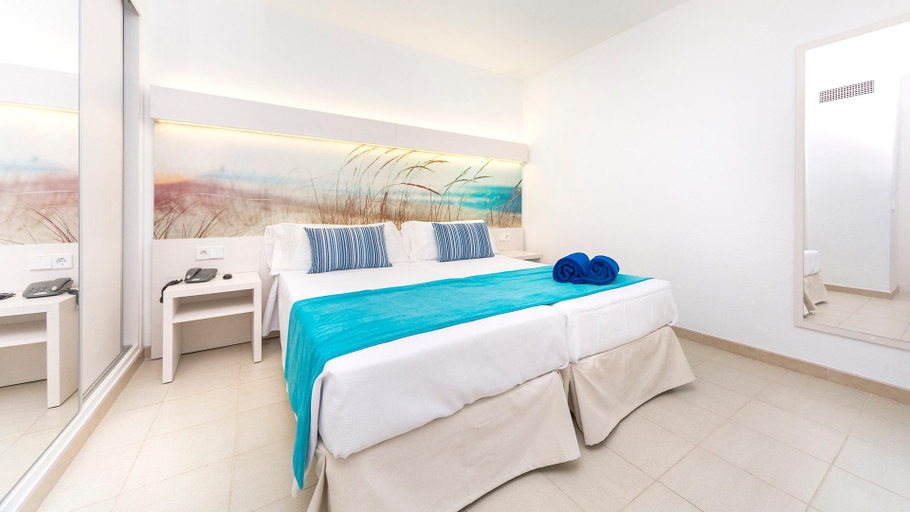 Bedroom 3, Globales Lord Nelson - Only adults, Baleares
