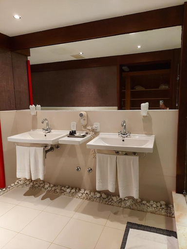 Bathroom 4, Sailing Hotel & Spa, Armação dos Búzios