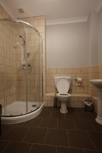 Bathroom 5, Michelangelos - Rooms, Restaurant & Bar, Gateshead