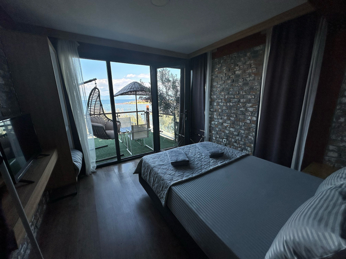 Bedroom 4, QCUNDA OTEL RESTORANT, Ayvalık