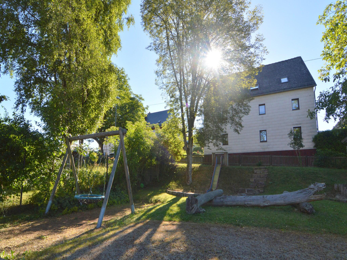 Exterior & Views 1, Cosy apartment with terrace in Meisburg, Vulkaneifel
