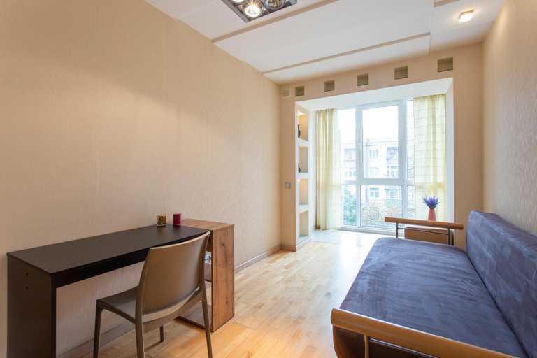 Others 4, Central District Apartments, Kharkivs'ka