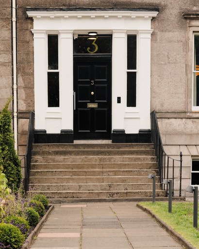 Exterior & Views 2, 3 Johns Place Townhouse, Edinburgh