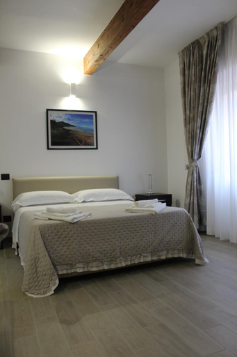 Bedroom 3, villa ascosa residence, Salerno