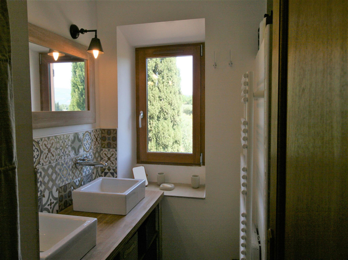 Bathroom 4, Private Pool in Provence, Var