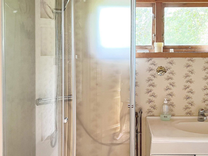 Bathroom 3, person holiday home in ALGARAS-By Traum, Töreboda