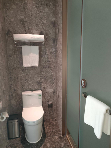 Bathroom 4, Citadines Dd Port Dalian, Dalian