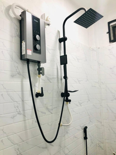 Bathroom 3, Roomstay By Abe Cottage, Besut