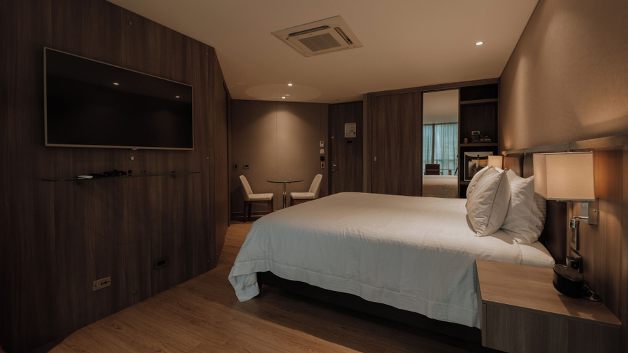 Bedroom 3, Binn Hotel, Medellín