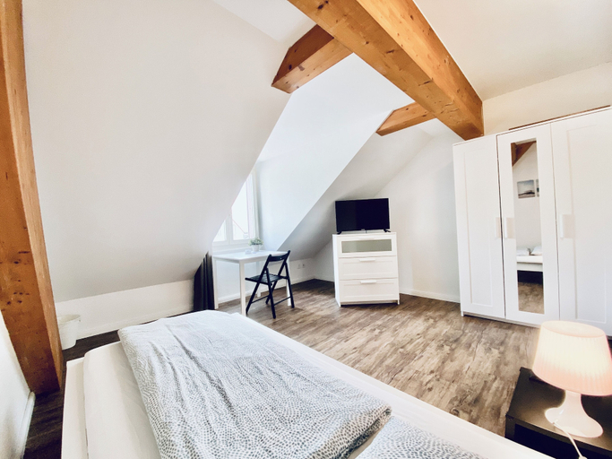 Bedroom 3, ZIMMERzuVERMIETEN.ch Flumenthal SO, Lebern