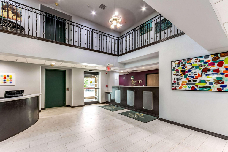 Public Area 3, Quality Suites Tulsa I-44, Tulsa