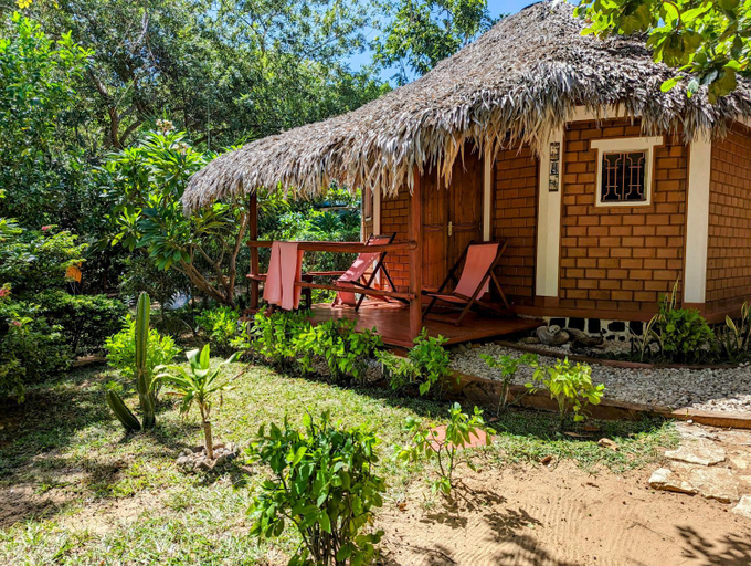 Exterior & Views, Hotel Lakana Ramena, Diana