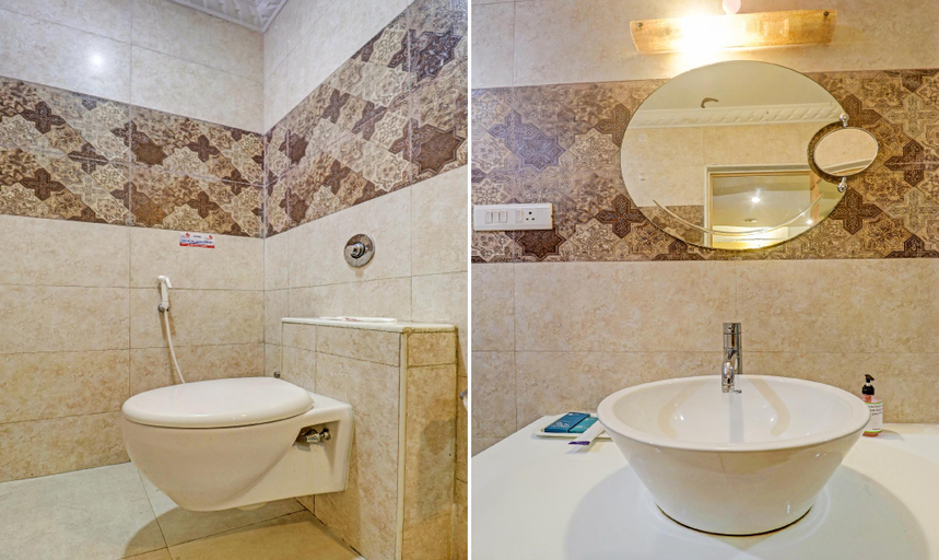 Bathroom 4, Treebo Komfort Suites, 3 Km From Mysore Palace, Mysore