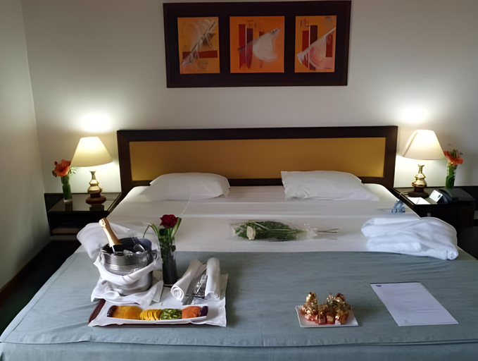 Bedroom, Hotel D. Luis, Coimbra