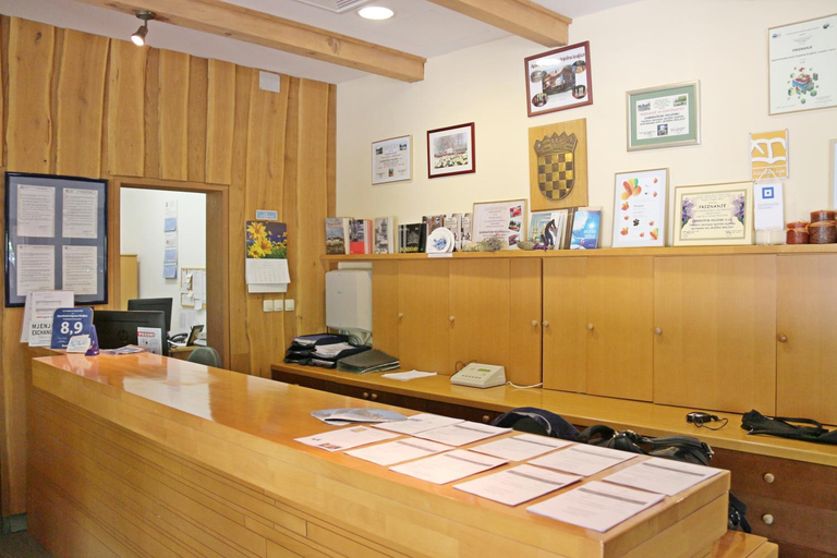 Public Area, Aparthotel Snjezna Kraljica, Zagreb