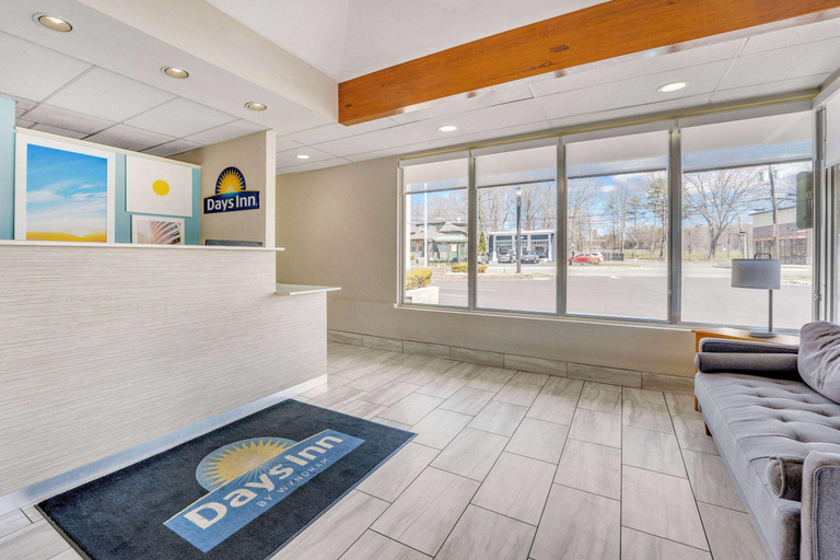 Public Area 2, Days Inn by Wyndham Albany SUNY, Albany